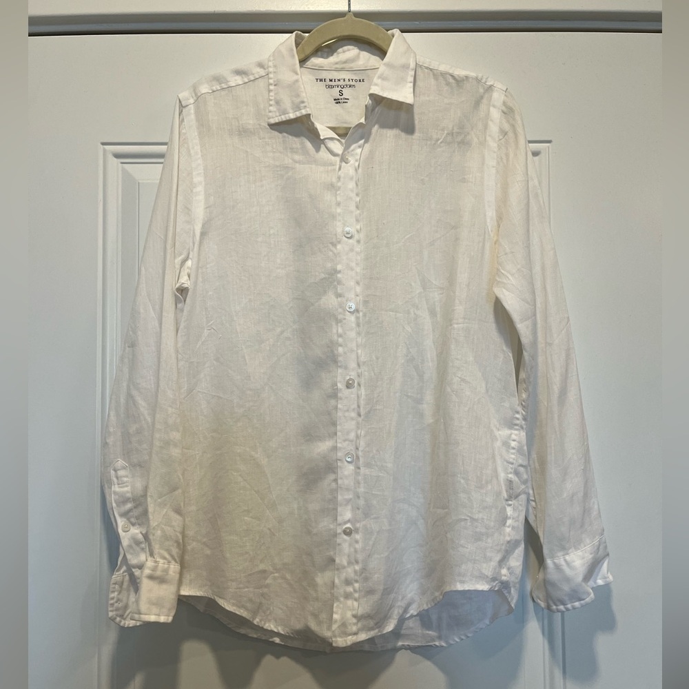 Bloomingdale's White Men's Casual Button-Down Shirt